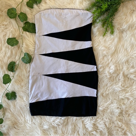 Charlotte Russe Dress - Picture 3 of 7